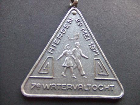 Wandelsportvereniging H.S.C.Hierden gemeente Harderwijk, watervaltocht 1971